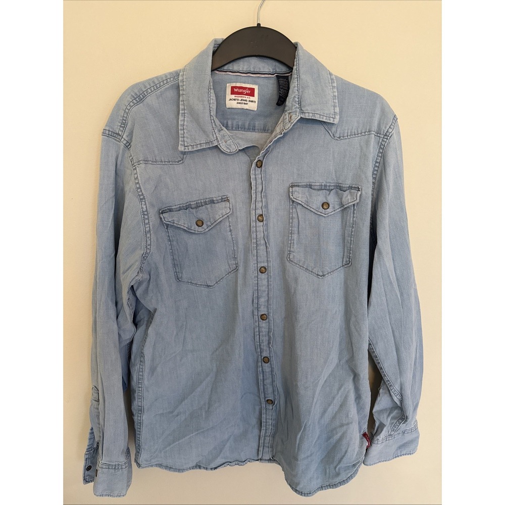 Wrangler Womens L Blue Pearl Snap Denim Shirt Long Sleeve Western Cowboy Casual